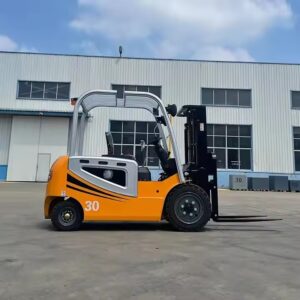 Heavy Forklift